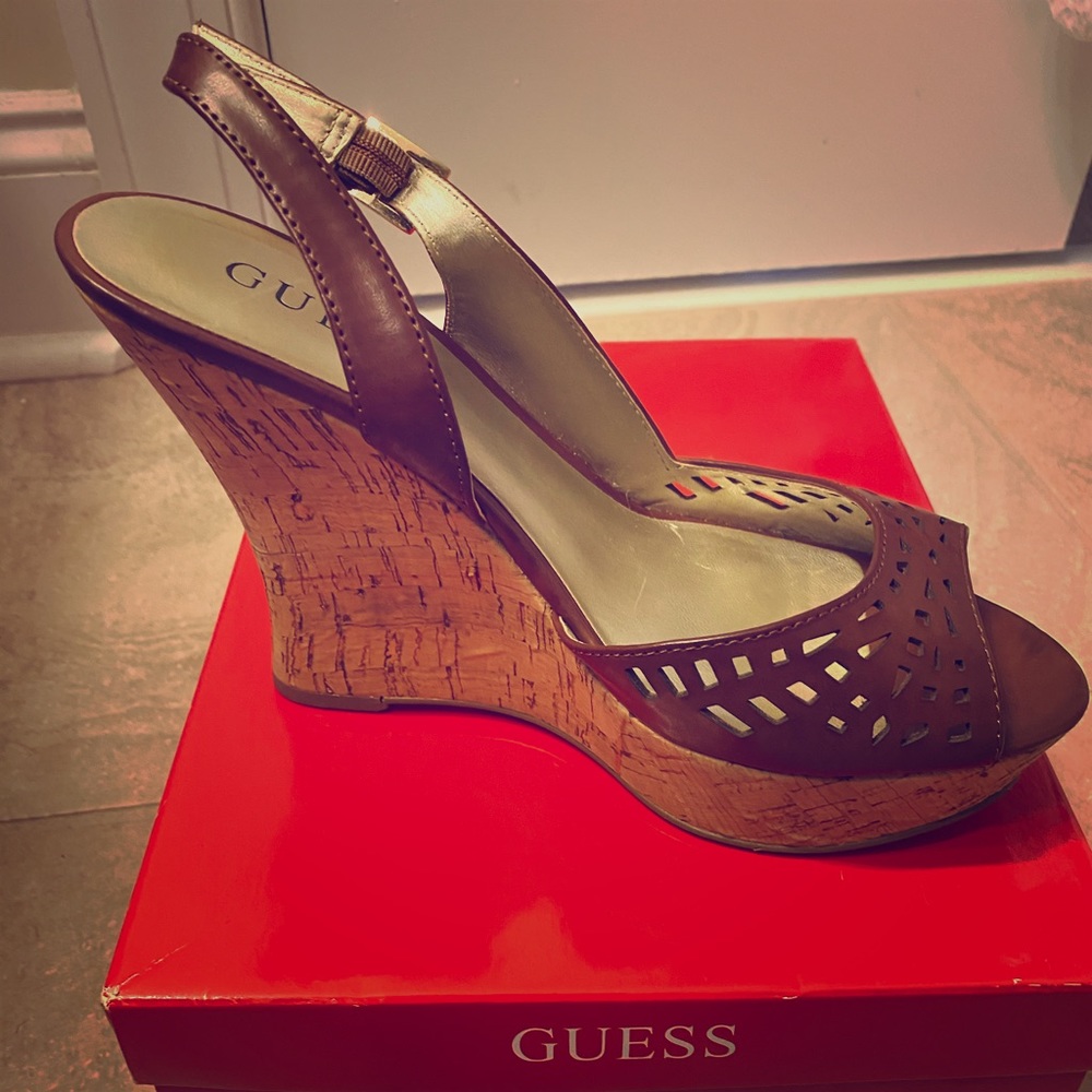 Guess Sandal
